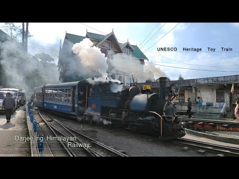 Beauty Of Darjeeling Toy Train : UNESCO World Heritage Darjeeling Himalayan Railways
