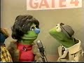 Sesame Street News Flash Waiting In Line