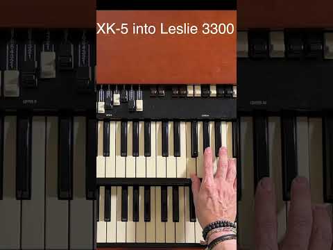 Gigging Gold: Hammond XK-5 Powers Leslie 3300's Dirty Great Sound!