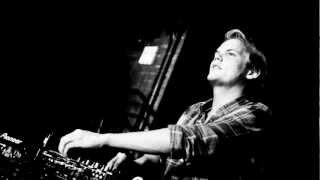 Avicii vs. Florence Welch - Fade Into Darkness vs. You&#39;ve Got The Love (Mark Knight remix)