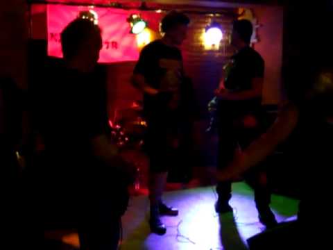 ENEMYBREATH - 3 - 2010 10 24 - Przemyśl - Grota