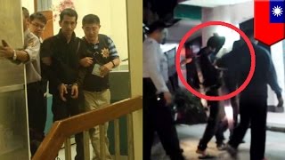 Idiot creates hostage crisis: Increases his jail time from 1 month to 19 yrs - TomoNews