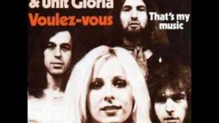 Bonnie St Claire - Voulez Vous video