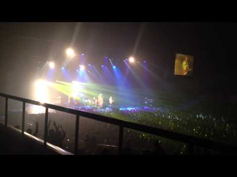 Travis-HAPPY(live in Seoul 2014)