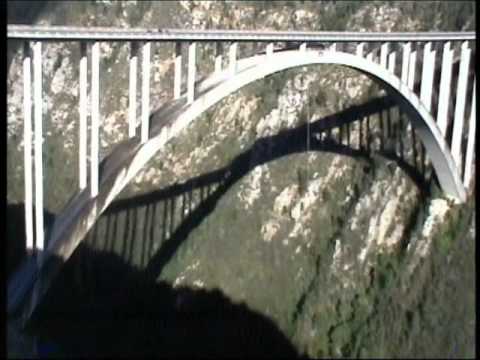 Bungee Jumping in South Africa - Tsitsik