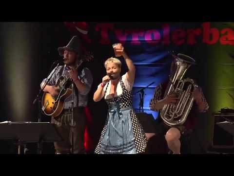 Festival på Feddet 2017 i Kerteminde med: Tyrolerband - (del 2).