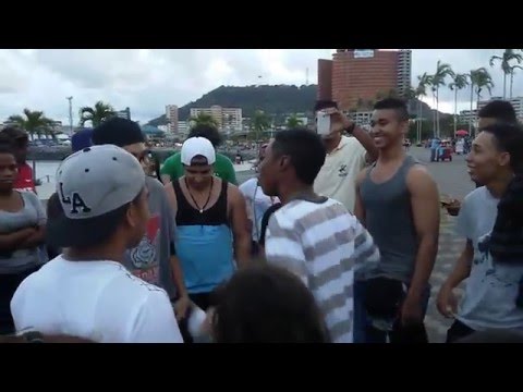 Batalla Freestyle Panamá Calle -   DeyLyon vs T-Rex - 2016