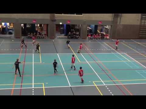 Eerste deel mini toernooi DOVO JO12-1 en SDVB JO12-1