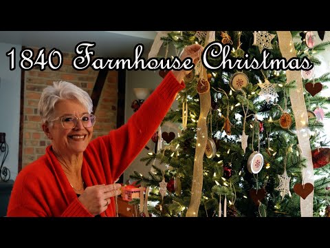 Simple & Cozy Christmas Charm: Decorating Our 1840 Farmhouse for the Holidays