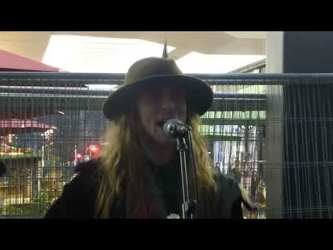 'NICE TIME" BY RUFF TRADE, BUSKING IN MANCHESTER  09/11/2025
