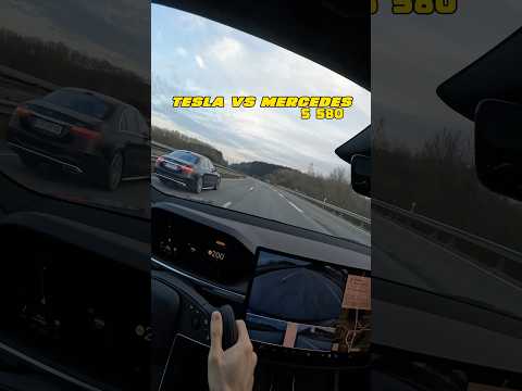 Cheapest Tesla Model S vs Mercedes S580 on German autobahn!