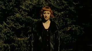 Lauren Sum - The Ghosts On the Lake