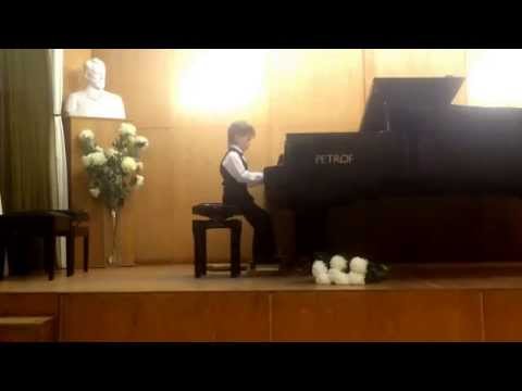 Nikita Titov - первый концерт