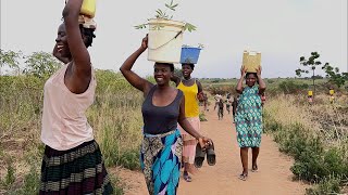 African nyako is live in the multimillion Hut 🛖