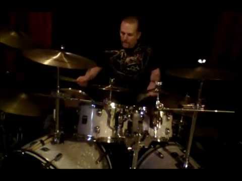 Jim Llewellyn 9/8 solo