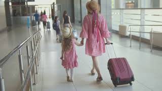 Delsey vs Samsonite: The Ultimate Luggage Showdown