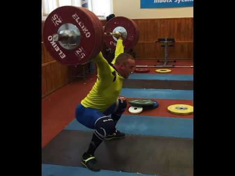 Oleksandr Pielieshenko (85) 175 kg snatch