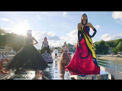 Balmain sur Seine, 75 years of refinement, craftsmanship and elegance #BALMAINHERITAGE