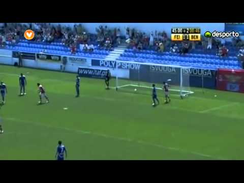 II Liga Feirense 2-4 Benfica B