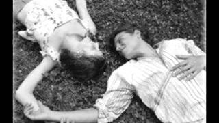 Download lagu Hati seluas samudra ~ Uchy amirtha mp3