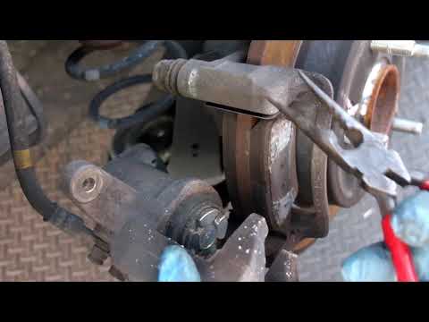 2011-2016 Hyundai Elantra: How to Remove Rear Brake Pad and Rotor