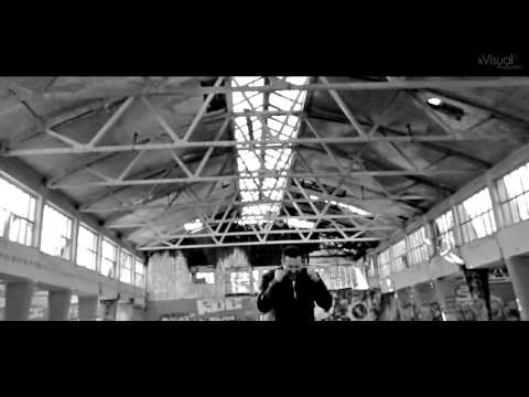 DJOMLA KS & VANJA ZELENSKI & DJ KALE - ALKOHOL UBI ME (OFFICIAL VIDEO 2014)