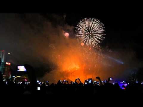 New Year 2016 Fireworks in Singapore at Marina Bay (4K)