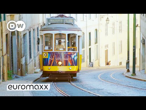 Taking A Ride On The Famous Tram Eléctrico E28 In Lisbon | One Of The World's Steepest Inclines