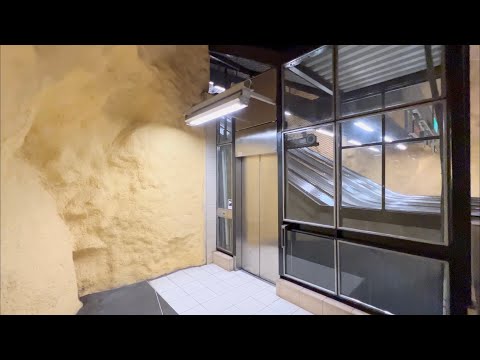 AMAZING!!! 1977 KONE Inclined Elevator @ Akalla subway station, Kista, Sweden.