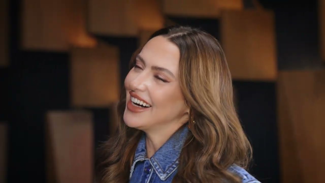 KÜCÜK BIR YOL jetzt Video ansehen