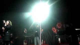 Mark Ronson &amp; The Business Intl - The Night Last Night (Hackney Empire)