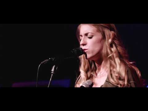 Anna-Marlene | Vorbei