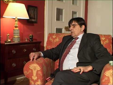 Casa de Piatra - Conacul  Miclescu din Calinesti