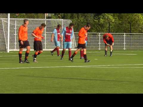 Opjestropdas.nl 15 okt '16 Zwaluwen Utr 3 - VV De Meern 10 com 2-5 Goal Youri, assist Clint (2-3)
