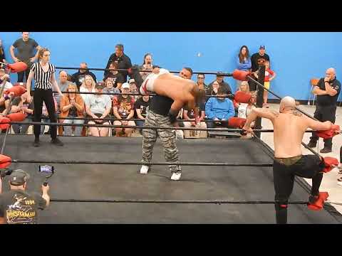 Jonathan Cross & Robbie McAllister vs the Family