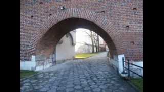 DZ. KRAKOWA - KAZIMIERZ -RATUSZ -BAZYLIKA BOZEGO CIALA-K .BONIFRATOW