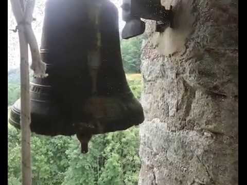 Campane di Traversella (TO) - fraz. Fondo - salita al campanile e tribauda