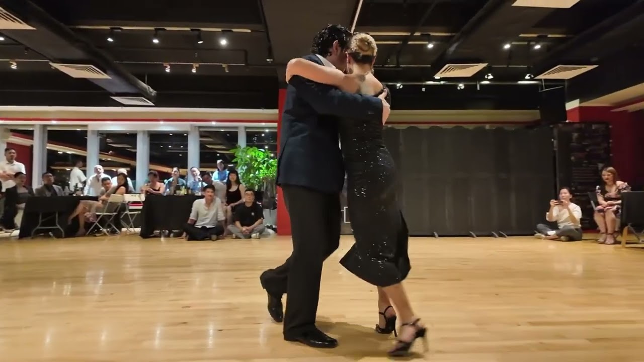 Federico Naveira & Sabrina Masso FM 5/5 - Jueves (Juan D'Arienzo) Tango - Hong Kong 2024 - 4K