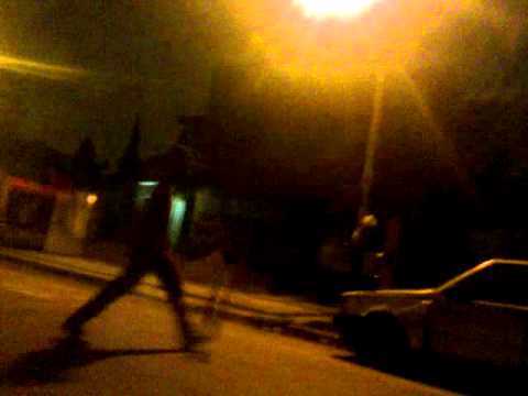 Tirando magia (villero grabando)