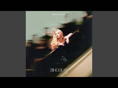 Paris – Sabrina Carpenter