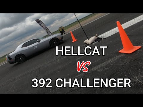 Challenger Hellcat vs 2015 392 Challenger Scat Pack Standing 1/2 Mile Drag Race Airstrip Attack