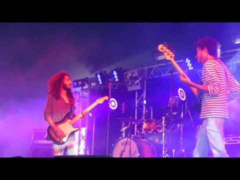 Tiny Fingers - The Fall, Eyes Of Gold, Traveller's Soul - Arctangent 2016 = 19/08/2016