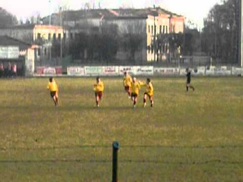 gran goal di Cape contro il Castellucchio