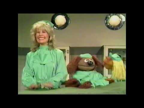 The Muppet Show - Brian Henson "Loretta Swit" Intro