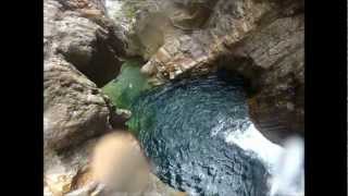 preview picture of video 'Canyoning in granite'