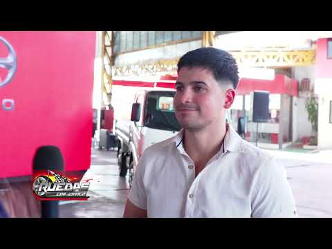 Presentación de nuevo Hino 410