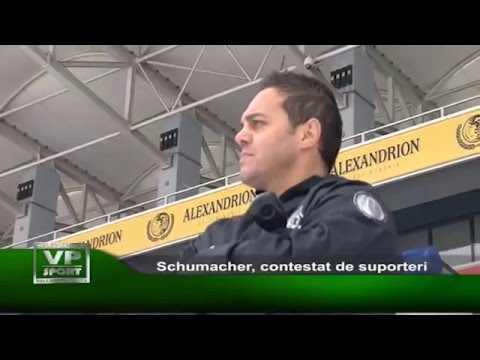 Schumacher, contestat de suporteri