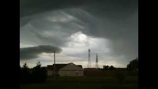 preview picture of video 'Storm Over Oologah on April 26 2011'