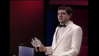 How Legend Receiving Award - Mr Bean Receiving Awa