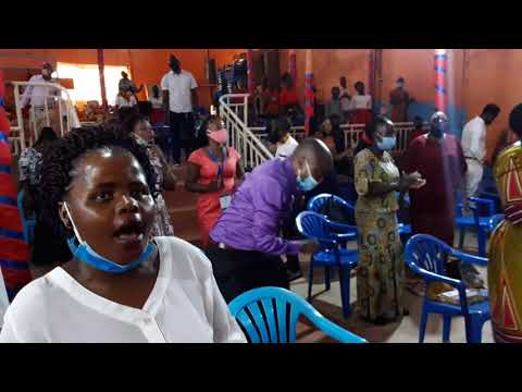 Osobola Yesu by Pr.John Muyiizi at Prayer Gate Worship centre Busega.